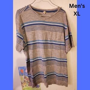 Men's Short Sleeve Gray And Blue Striped Striped Shirt With Pocket